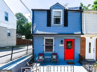 924 52nd St NE, Washington, DC 20019
