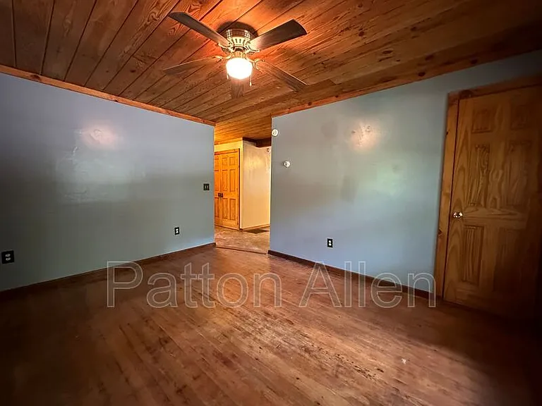 267 Davis Creek Rd — Photo 11