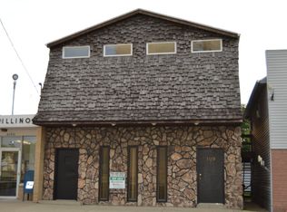 109 N Front St, Danforth, IL 60930