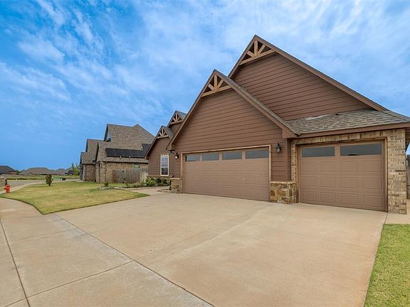 2nd image of 3904 Wedgewood Creek Dr