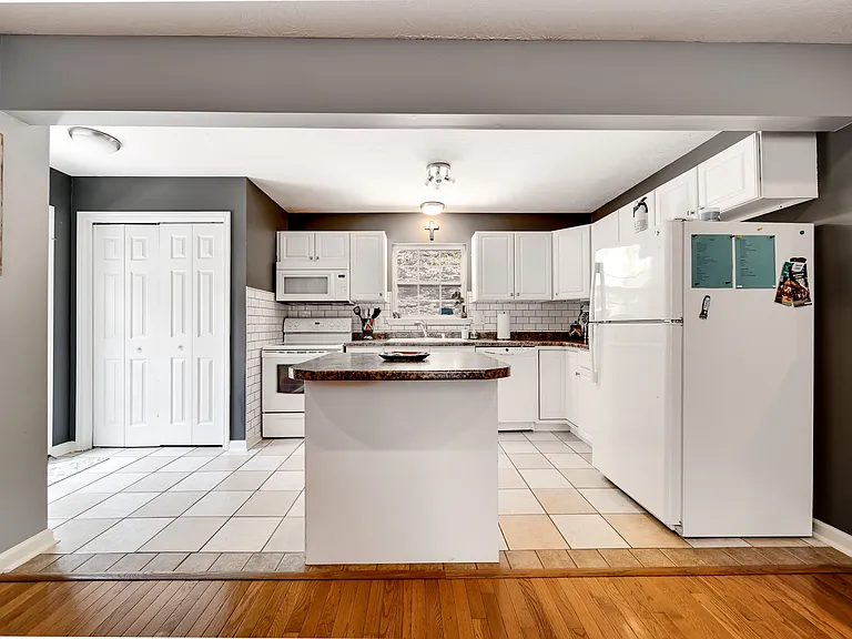 923 Bugg Hollow Rd #1 — Photo 10