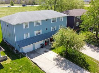 3808 SW 8th Street Ter, Blue Springs, MO 64015