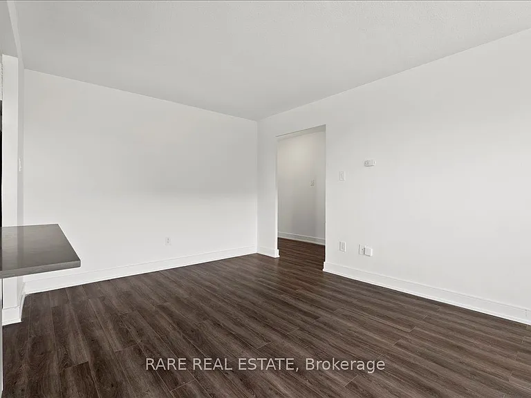 10 Garfella Dr #419 — Photo 9