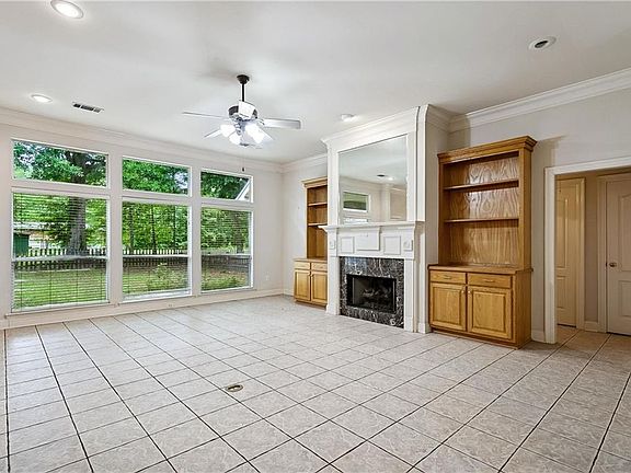 5th image of 103 Oakview Dr
