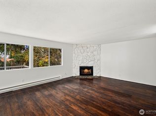 9623 S 248th Street #C8, Kent, WA
