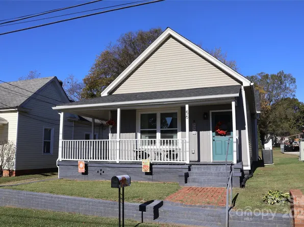 56 Saint Mary Ave NW, Concord, NC 28025