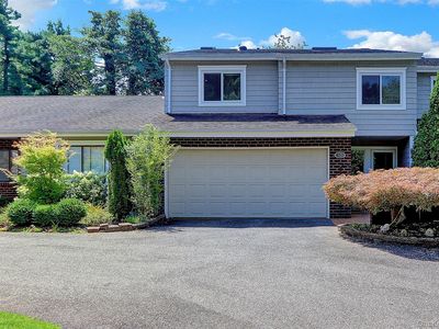 52 Boathouse Lane, Bay Shore, NY, 11706