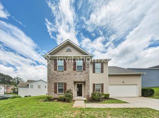 318 Forrest Hills Dr, Dallas, GA 30157