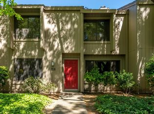 19 Adelphi Ct, Sacramento, CA 95825
