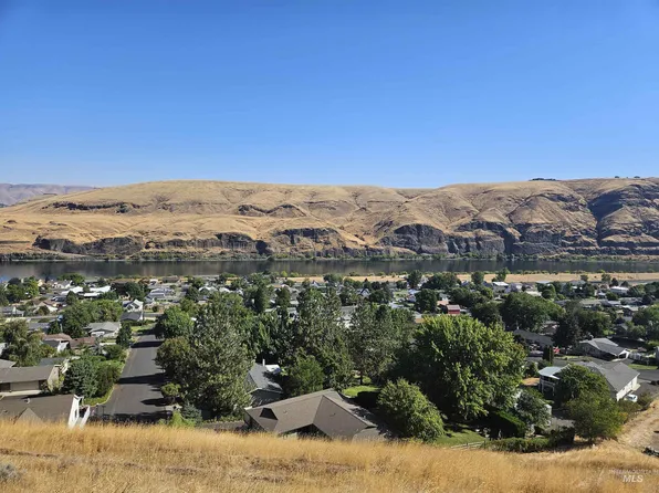 Garfield St, Asotin, WA 99402