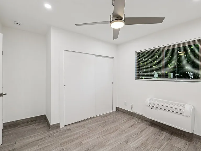 458 Ballantyne St — Photo 10