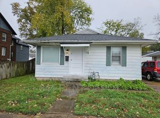 1528 SE Riverside Dr, Evansville, IN 47713