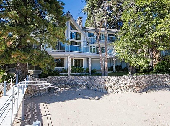 2nd image of 27941 Peninsula Dr S