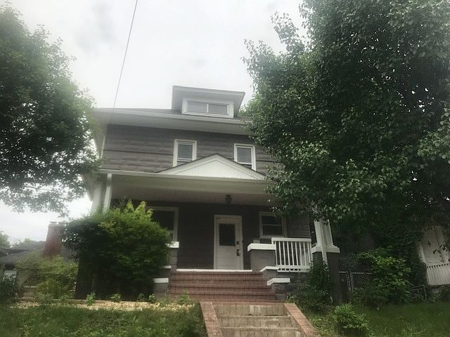 1st image of 534 W Chicago St