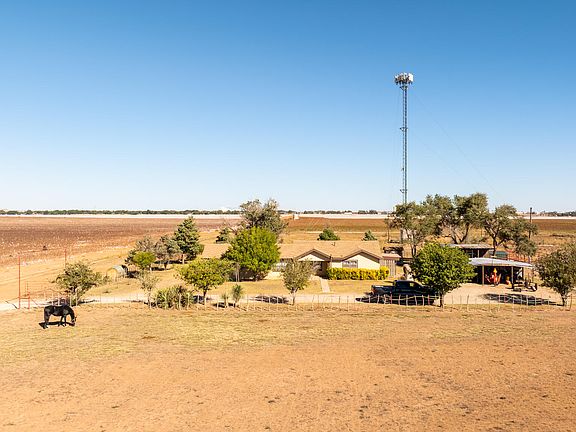 5th image of 1651 Bear Rd