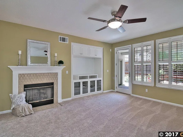 2743 Cathedral Cir — Photo 5