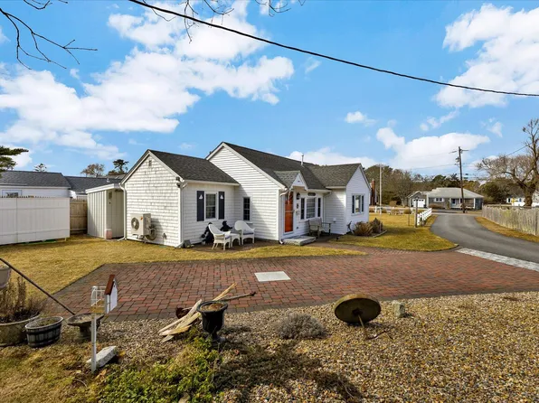 138 Sea Street #6, Dennis Port, MA 02639