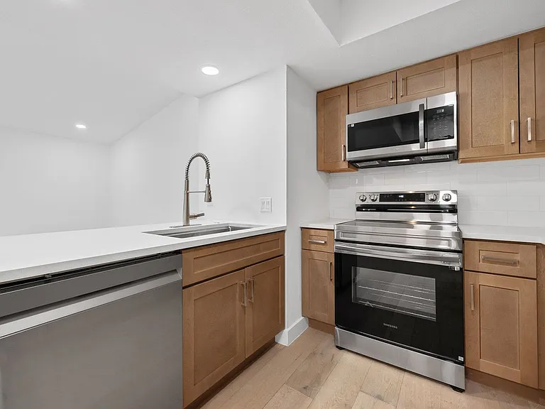 1905 Cedar Ridge Dr #A — Photo 13