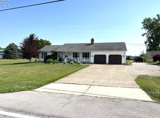 5094 Knight Rd, Huron, OH 44839