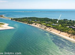23 N Neck Rd, Edgartown, MA 02539