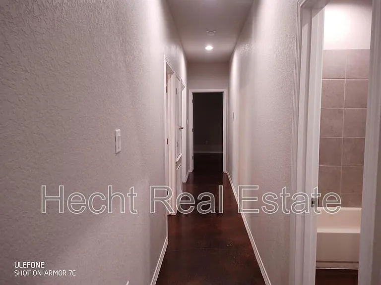 1144 Stanley Rd — Photo 8