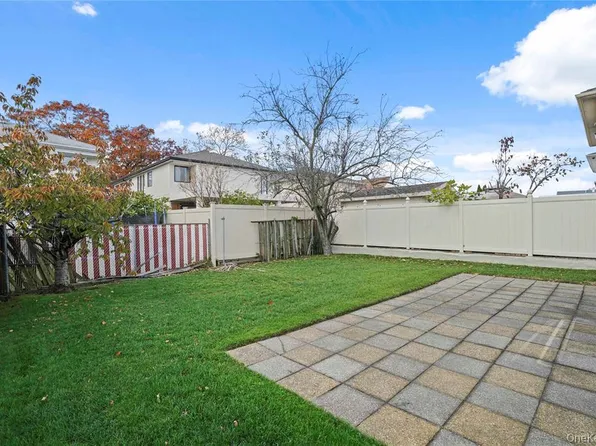 160-34 83rd Street image 35 of 43