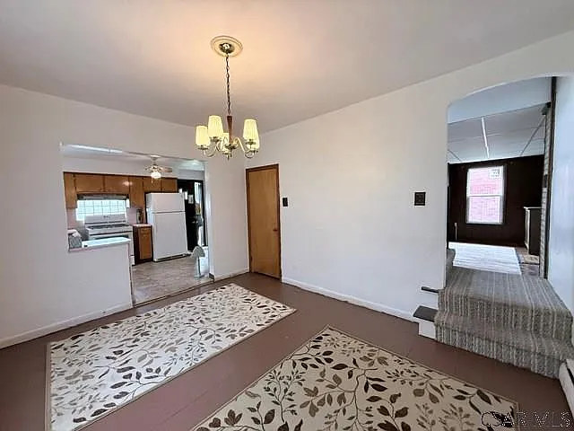 R130 Strayer St — Photo 14