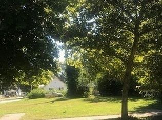 1446 S 7th St, Terre Haute, IN 47802