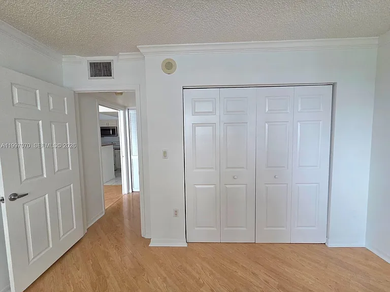 1155 Brickell Bay Dr #2006 — Photo 21