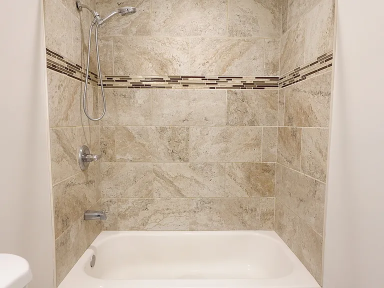 881 Essex Cir #881 — Photo 15