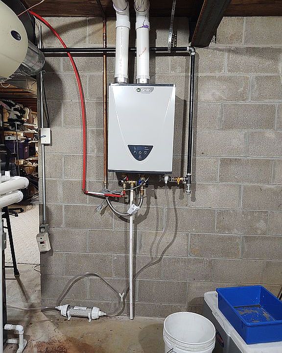 Tankless water heater 2023