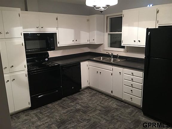 3rd image of 7418 Joseph Ave