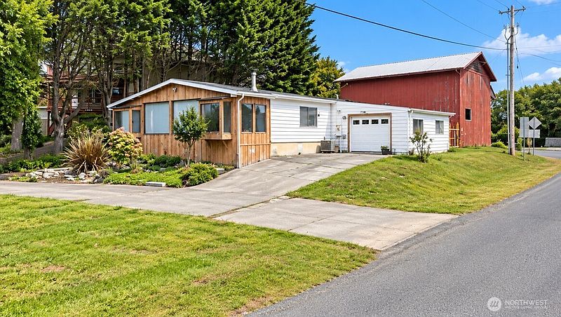 2nd image of 1384 Vista Ridge Drive