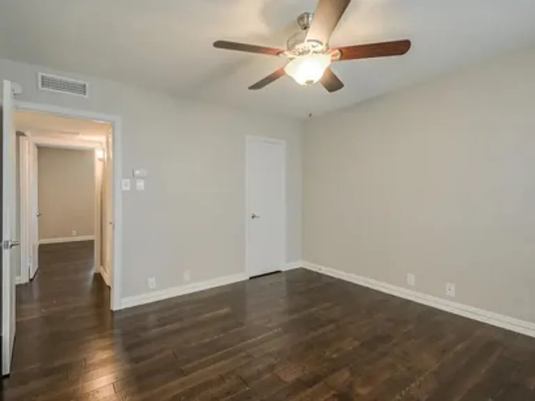 7830 Meadow Park Dr #109 — Photo 9