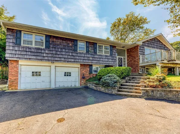 8 Beach Road, Huntington Bay, NY 11743