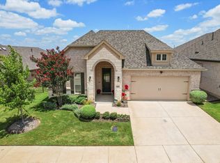 919 Capella Ln, Mansfield, TX 76063