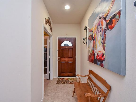 3rd image of 20039 Bellflower Glen Dr