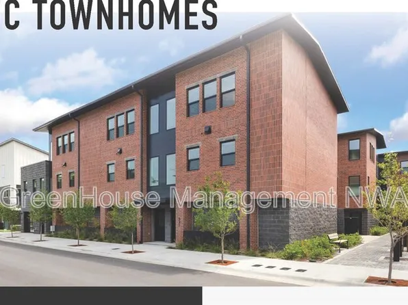 627 SW C St, Bentonville, AR 72712