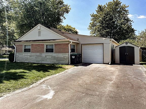4th image of 449 Carol Dr