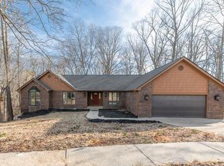 2324 E Linden Hill Dr, Bloomington, IN