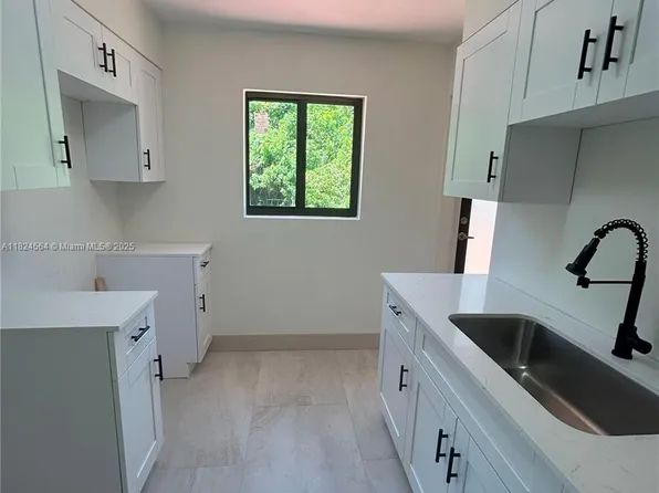 2971 NW 179th St, Miami Gardens, FL 33056