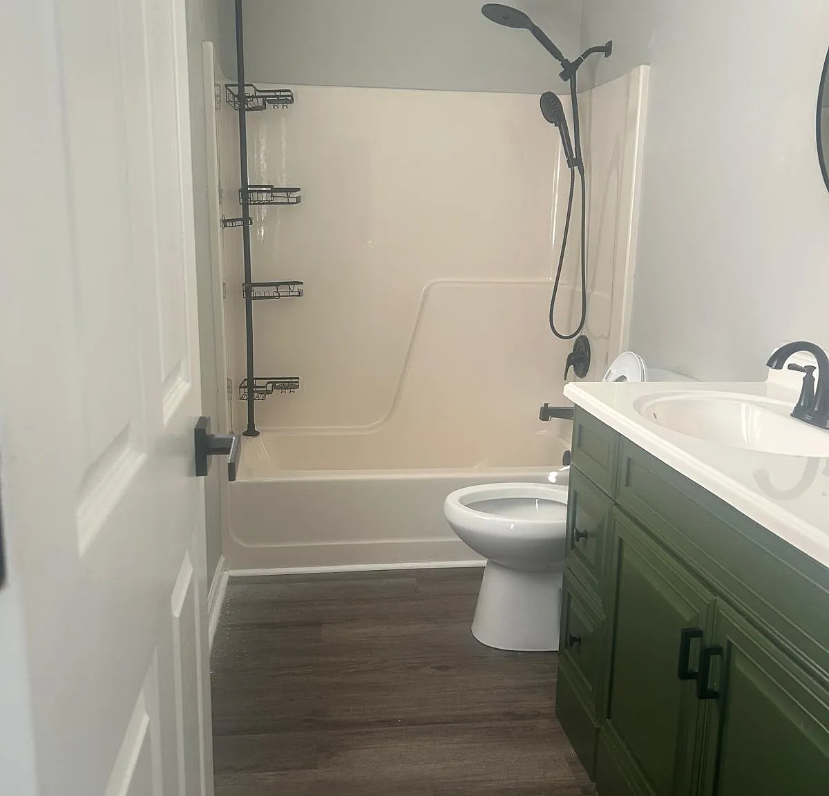 3 bed, 2.5 bath, $1,795 — Photo 4