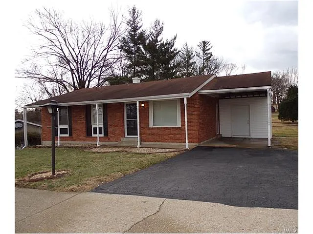 4350 Butler Hill Rd photo 1