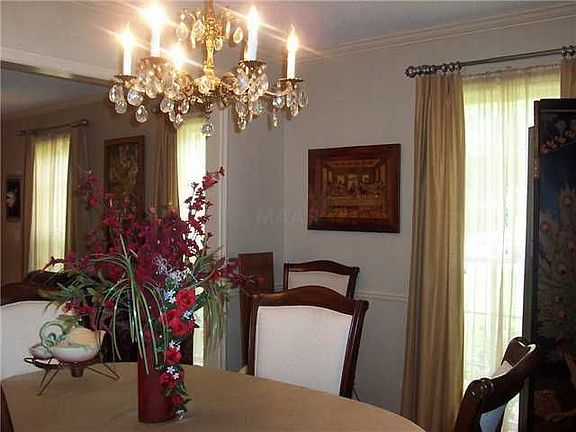 4th image of 1378 Pecan Trees Dr