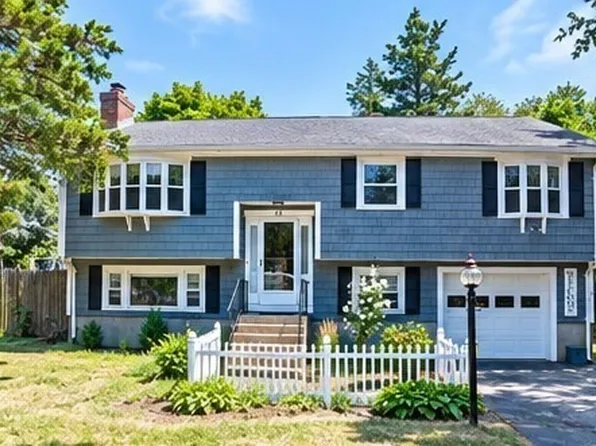 23 Gratto Rd, Marshfield, MA 02050