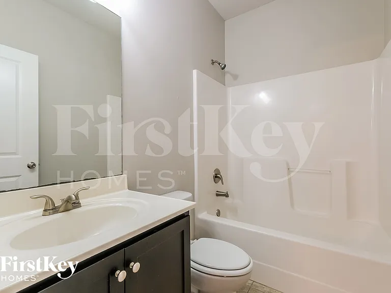 4475 Clubside Dr — Photo 17