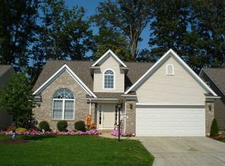 18412 N Winding Oak Dr, Middleburg Heights, OH 44130