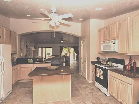 2nd image of 62248 E Iron Crest Dr