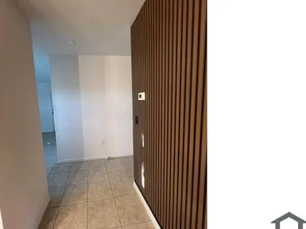 10601 NW 11th Ave, Miami, FL 33150
