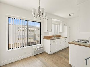 6836 Radford Ave APT 10, North Hollywood, CA 91605
